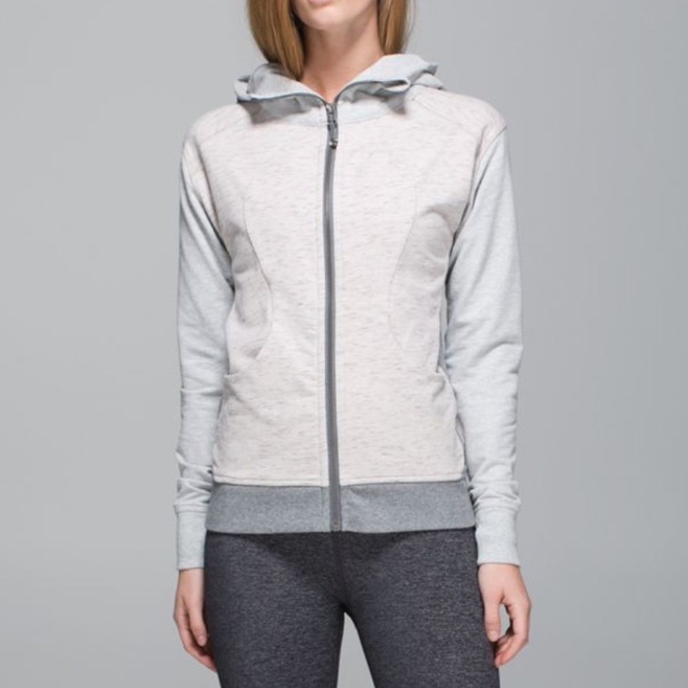 Lululemon On the Daily Hoodie zip up size 6